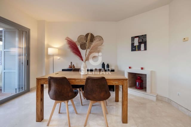 3 soverom Rekkehus til salgs i Artola, Marbella med svømmebasseng garasje - € 495 000 (Ref: 9402679)