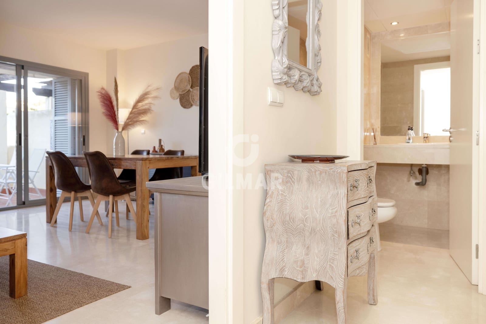 3 soveværelse Rækkehus til salg i Artola med swimmingpool garage - € 495.000 (Ref: 9402679)