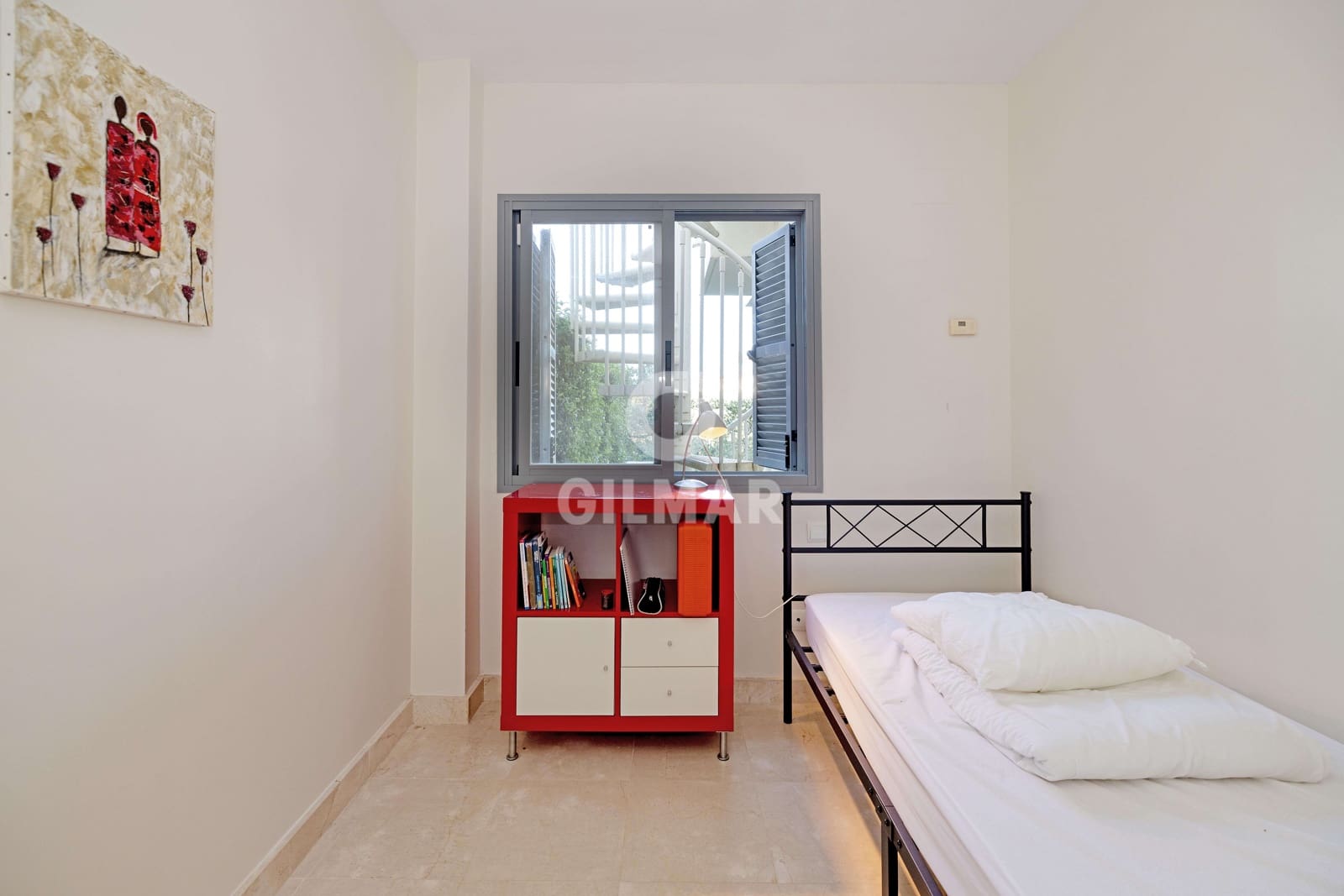 3 soveværelse Rækkehus til salg i Artola med swimmingpool garage - € 495.000 (Ref: 9402679)