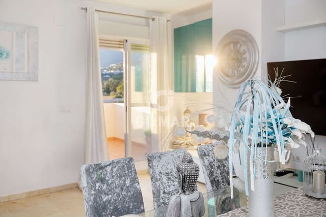 3 quarto Penthouse para venda em Centro, Estepona com piscina garagem - 425 000 € (Ref: 9409682)