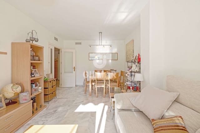 3 camera da letto Appartamento in vendita in Huerta Nueva, Estepona con piscina garage - 425.000 € (Rif: 9409683)