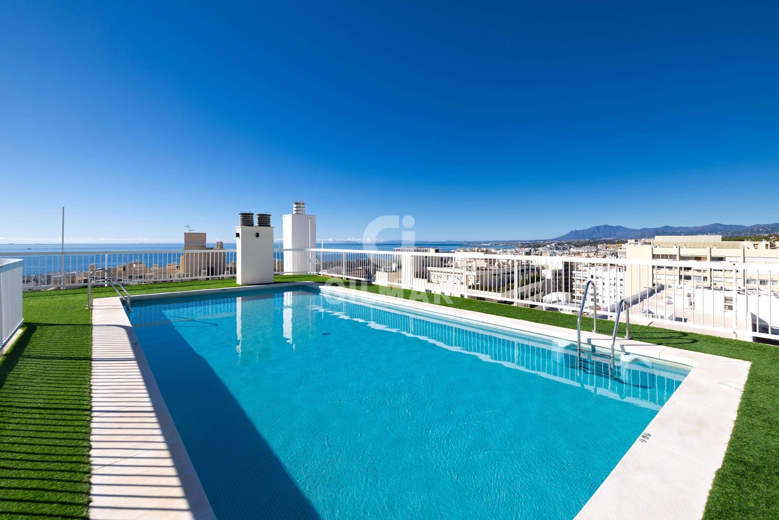 3 soverom Leilighet til salgs i Marbella med svømmebasseng garasje - € 790 000 (Ref: 9410164)