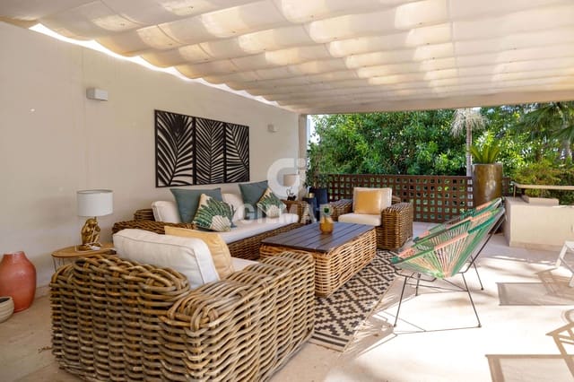 2 sovrum Lägenhet till salu i Río Real, Marbella med pool garage - 860 000 € (Ref: 9412744)