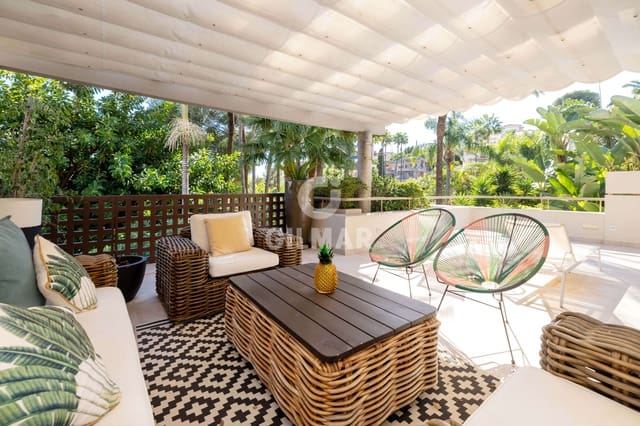 2 sovrum Lägenhet till salu i Río Real, Marbella med pool garage - 860 000 € (Ref: 9412744)