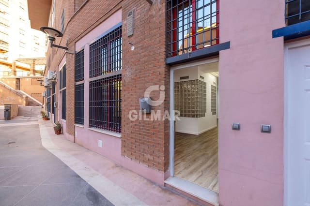 1 bedroom Studio for sale in Monte de Gibralfaro, Málaga city - € 199,000 (Ref: 9412851)