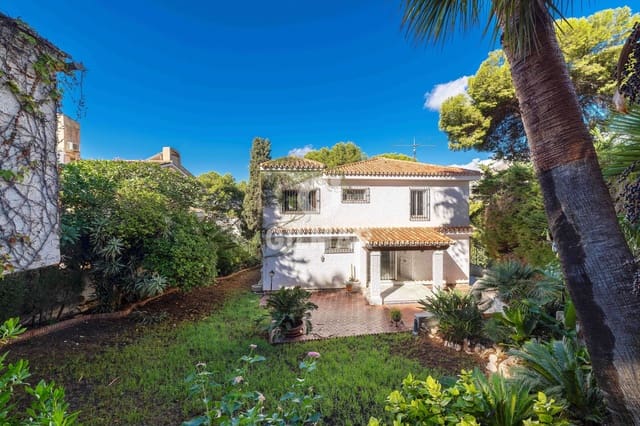 6 chambre Villa/Maison à vendre à El Candado, Malaga ville avec garage - 890 000 € (Ref: 9412852)