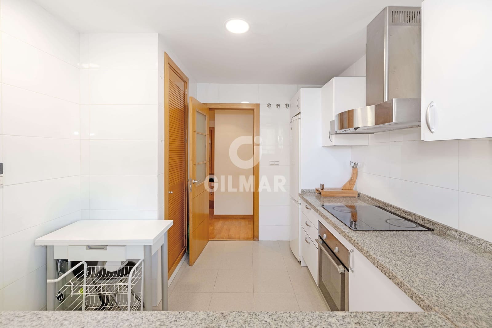 2 soverom Leilighet til salgs i Malaga by med svømmebasseng garasje - € 540 000 (Ref: 9412853)