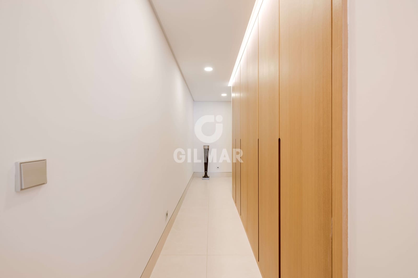 3 slaapkamer Flat te koop in Malaga stad met zwembad garage - € 2.100.000 (Ref: 9412854)