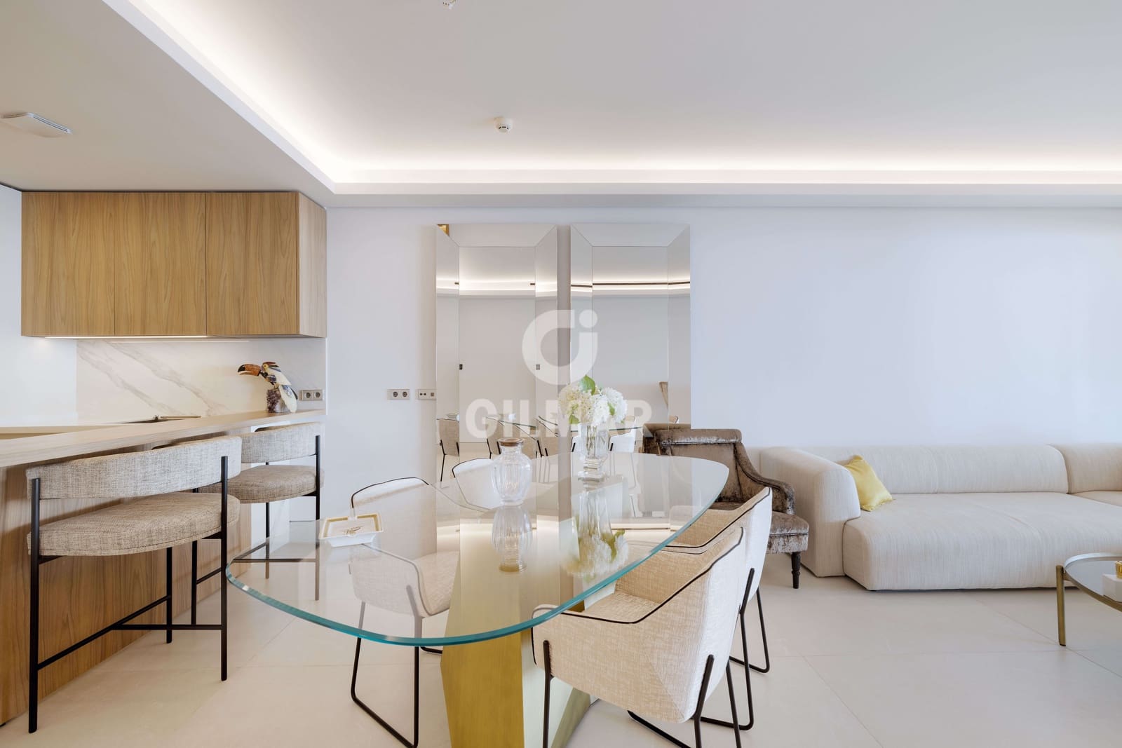 3 slaapkamer Flat te koop in Malaga stad met zwembad garage - € 2.100.000 (Ref: 9412854)