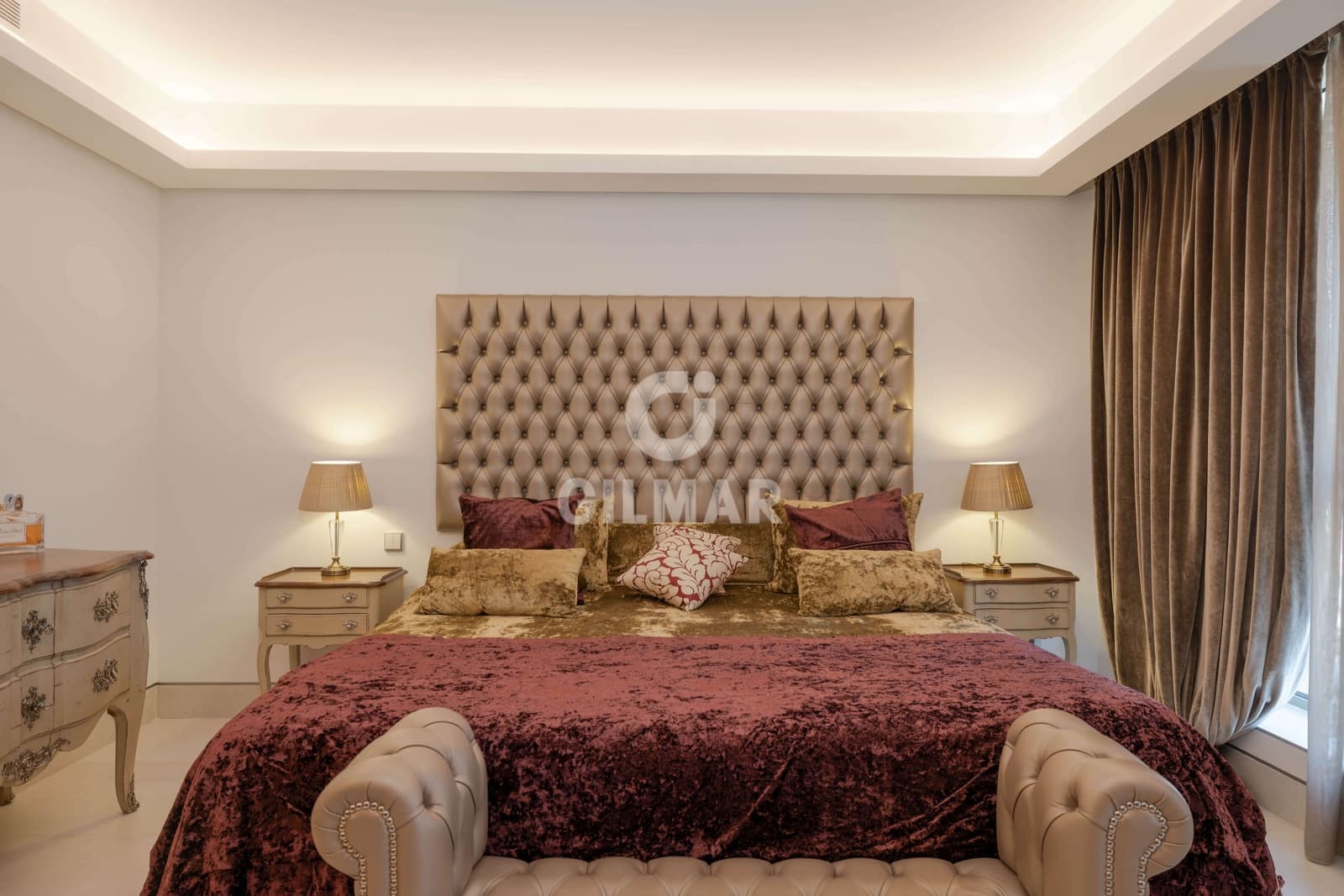 3 slaapkamer Flat te koop in Malaga stad met zwembad garage - € 2.100.000 (Ref: 9412854)