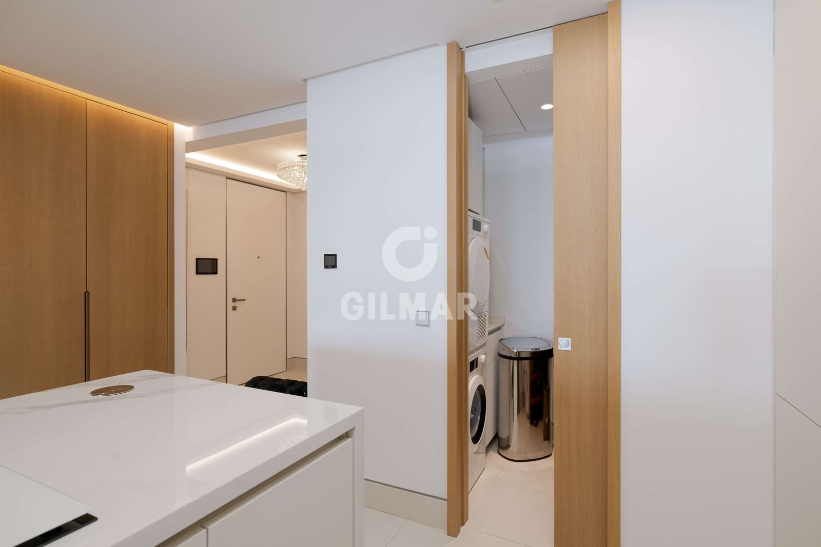 3 slaapkamer Flat te koop in Malaga stad met zwembad garage - € 2.100.000 (Ref: 9412854)