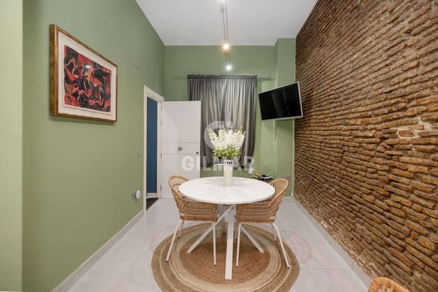 4 soverom Villa til salgs i Lagunillas, Málaga by med garasje - € 670 000 (Ref: 9412855)