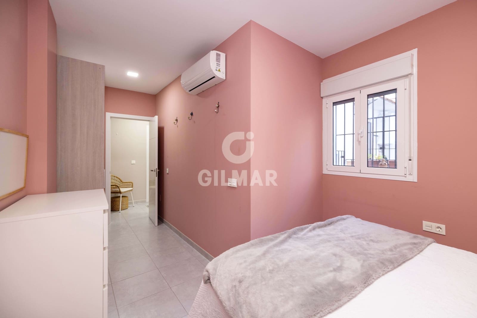 4 soverom Villa til salgs i Malaga by med garasje - € 670 000 (Ref: 9412855)