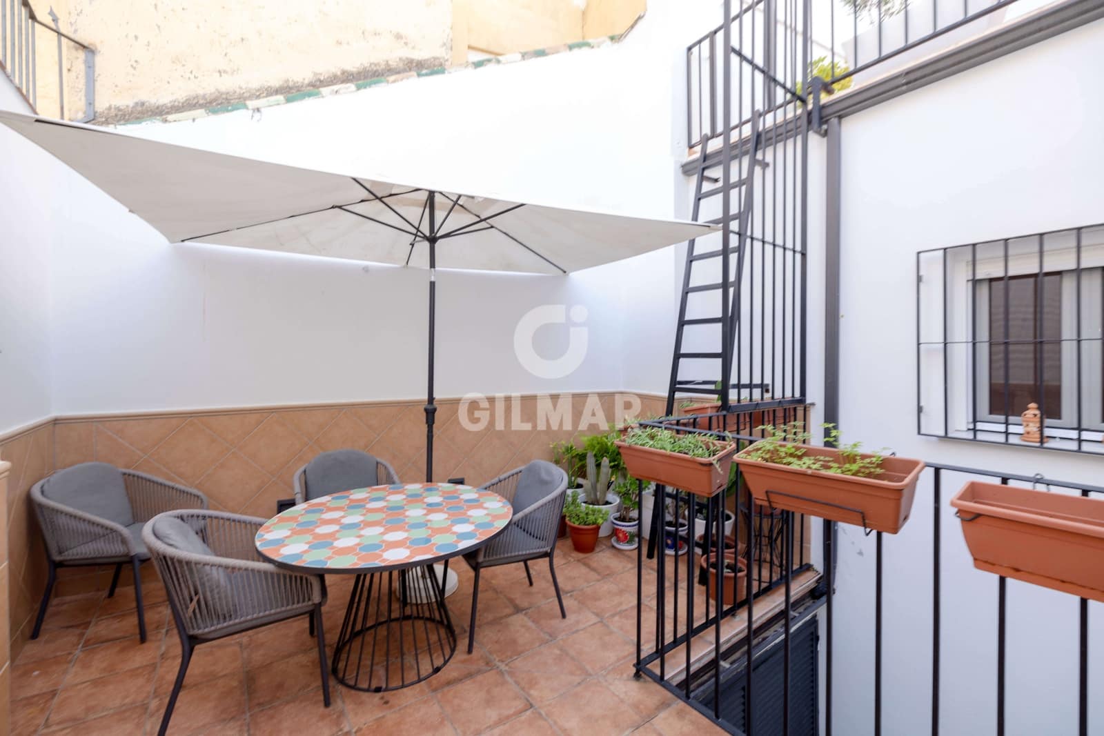 4 soverom Villa til salgs i Malaga by med garasje - € 670 000 (Ref: 9412855)