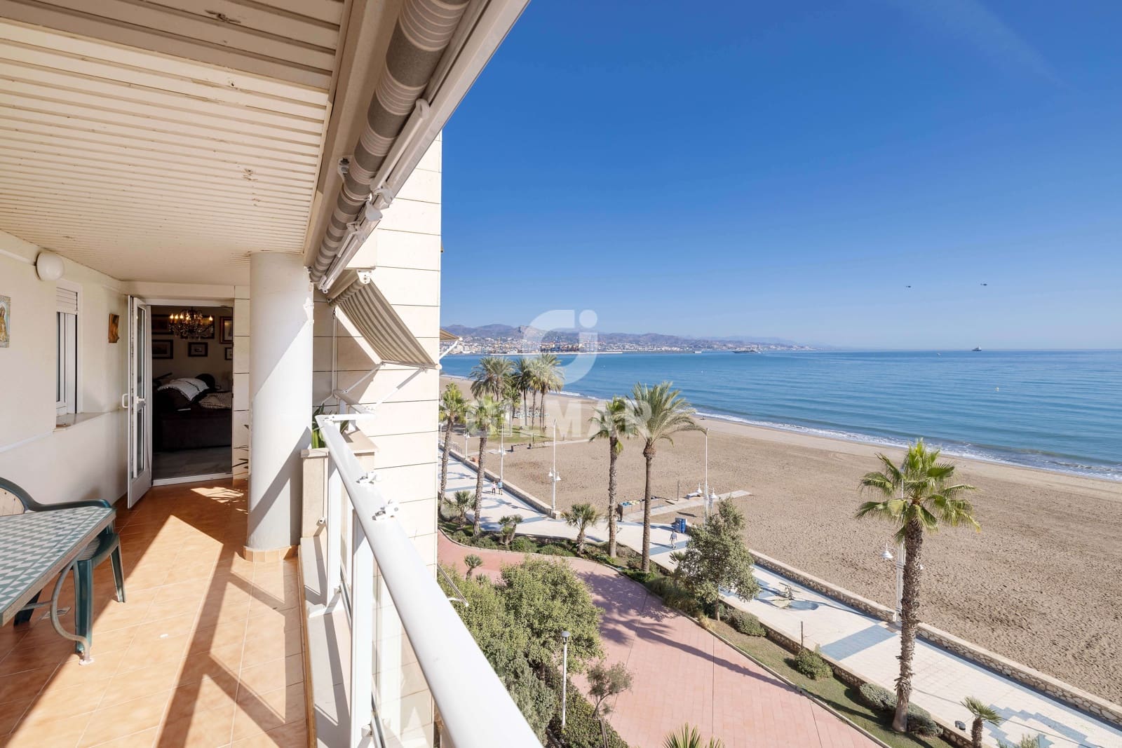 4 slaapkamer Flat te koop in Malaga stad met zwembad garage - € 1.990.000 (Ref: 9412857)