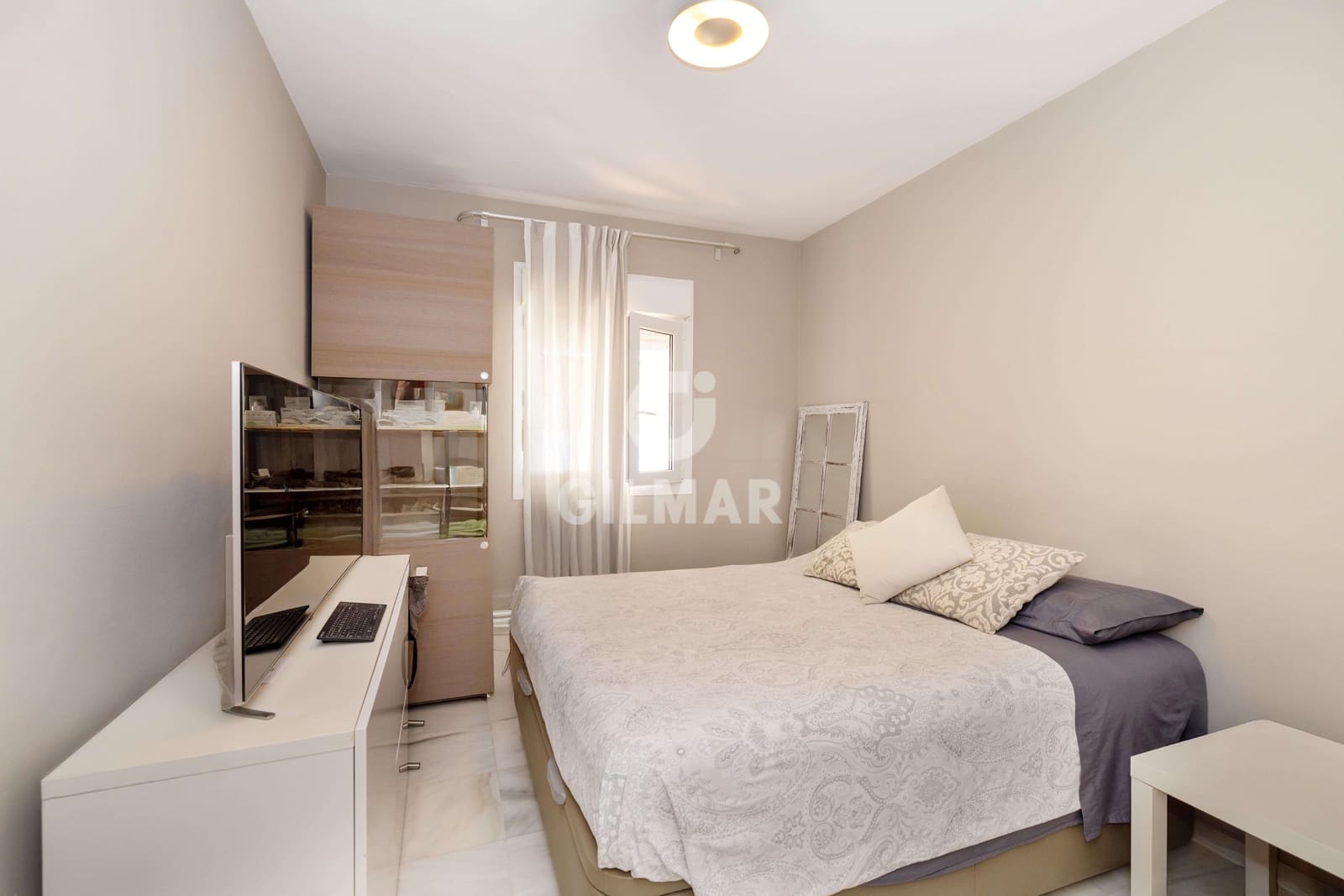 4 slaapkamer Flat te koop in Malaga stad met zwembad garage - € 1.990.000 (Ref: 9412857)