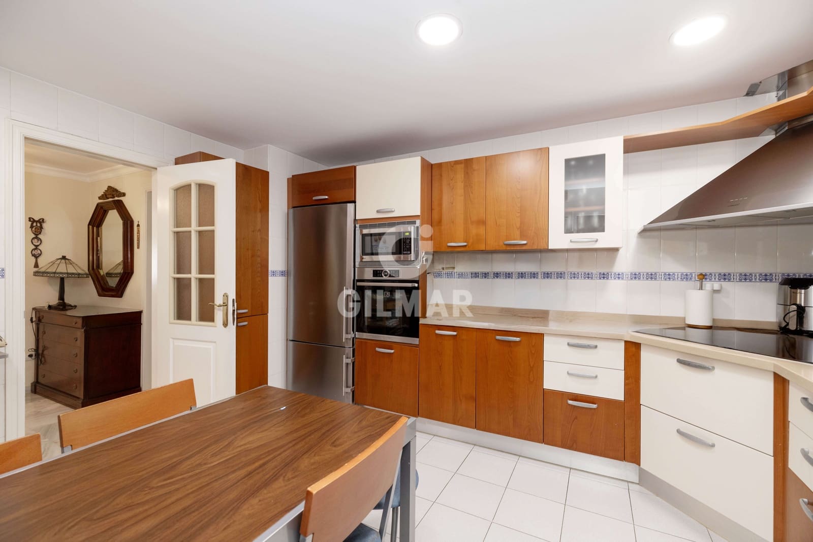 4 slaapkamer Flat te koop in Malaga stad met zwembad garage - € 1.990.000 (Ref: 9412857)