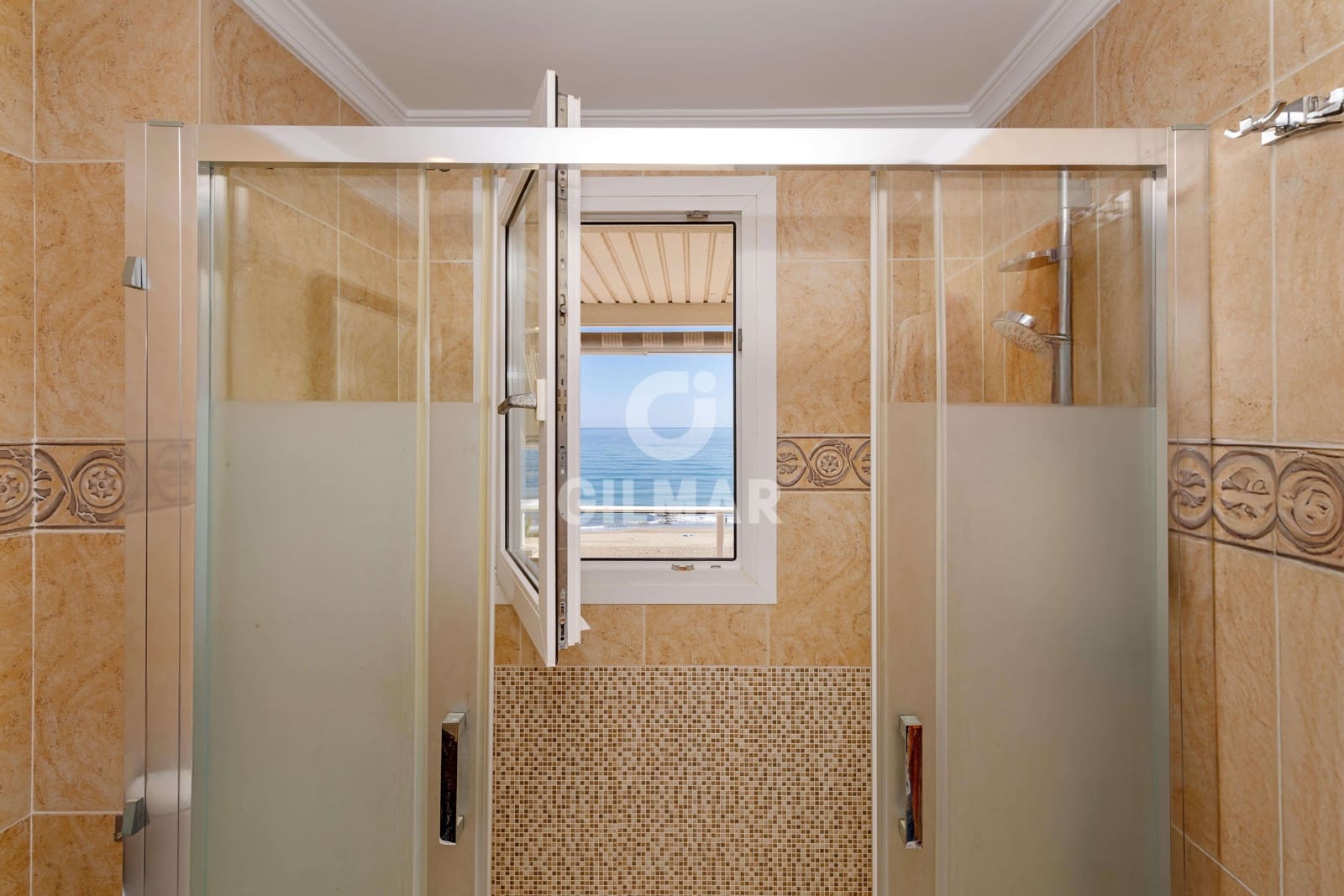 4 slaapkamer Flat te koop in Malaga stad met zwembad garage - € 1.990.000 (Ref: 9412857)