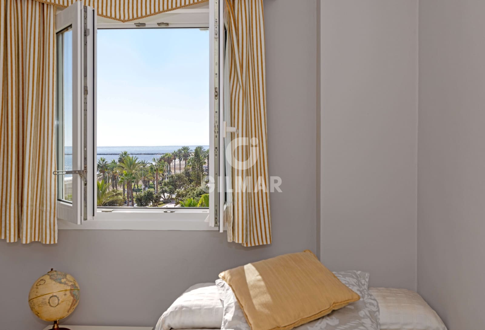 4 slaapkamer Flat te koop in Malaga stad met zwembad garage - € 1.990.000 (Ref: 9412857)