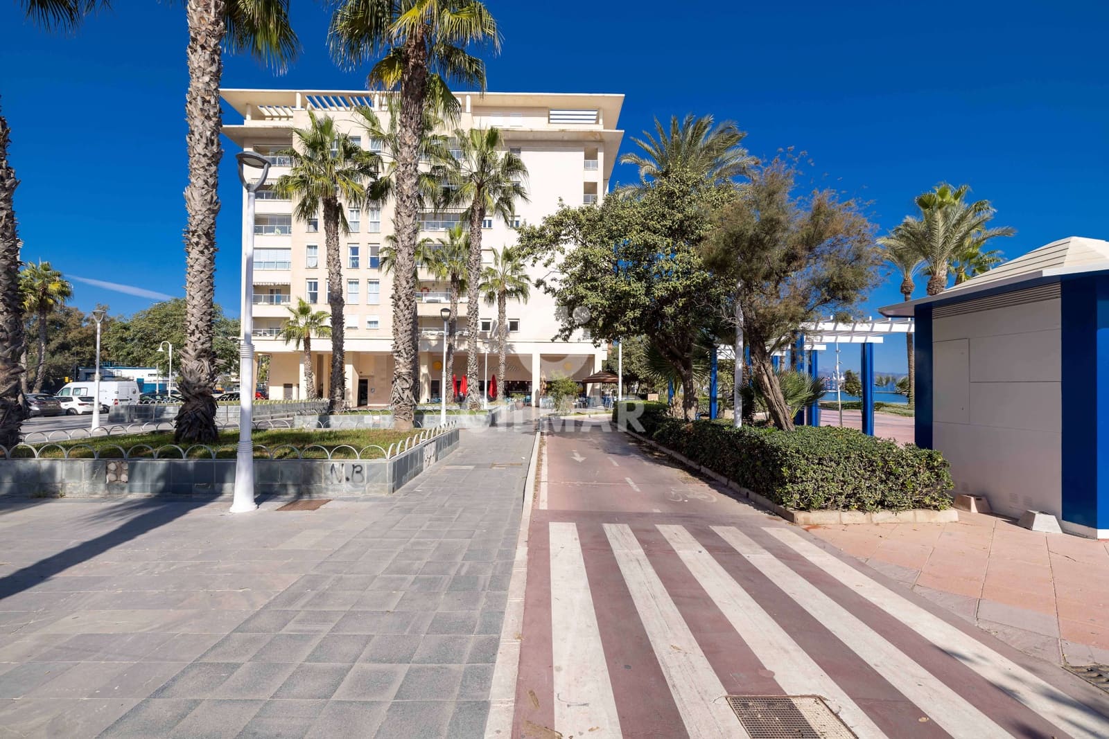 4 slaapkamer Flat te koop in Malaga stad met zwembad garage - € 1.990.000 (Ref: 9412857)