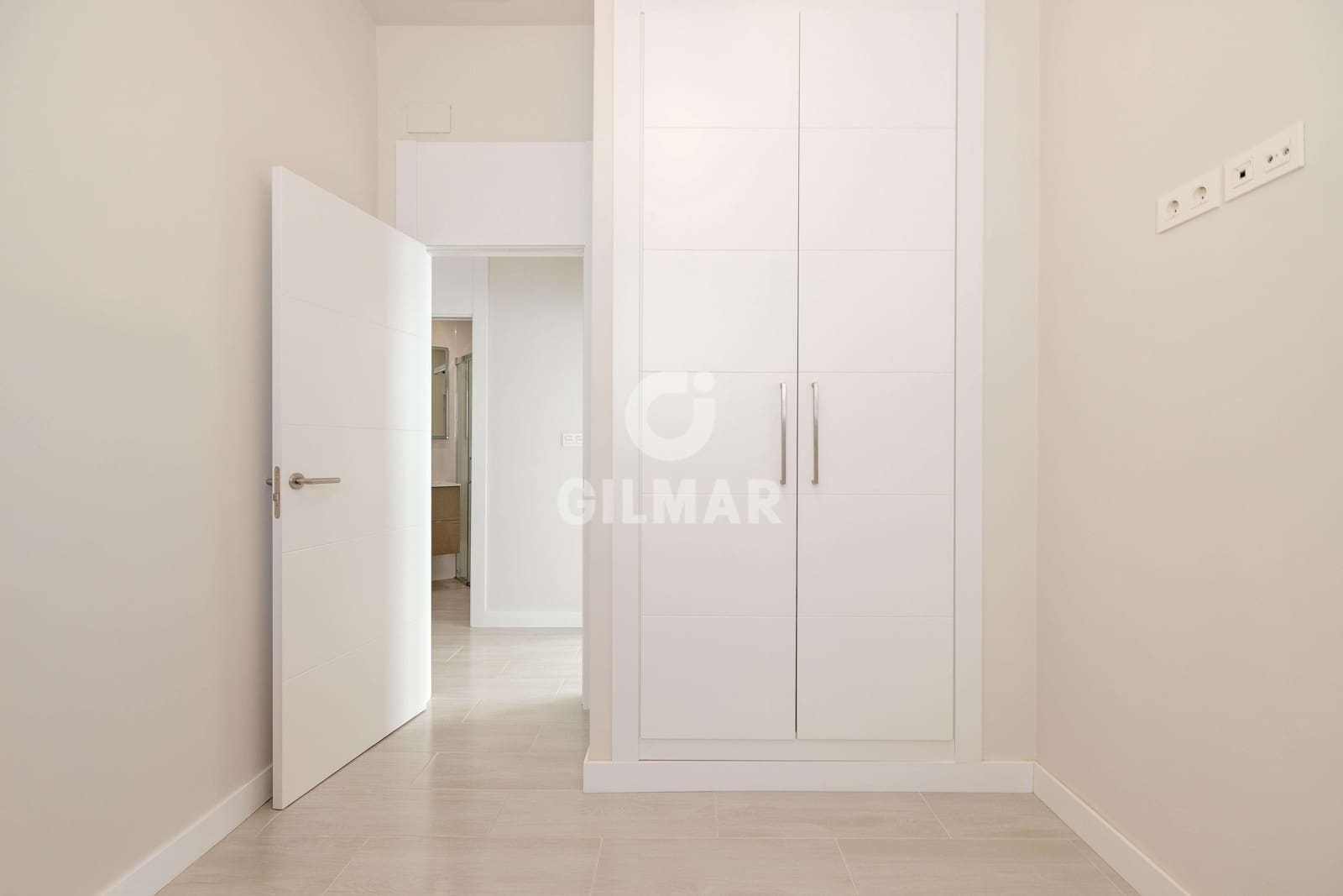 3 slaapkamer Flat te koop in Malaga stad - € 283.000 (Ref: 9413003)