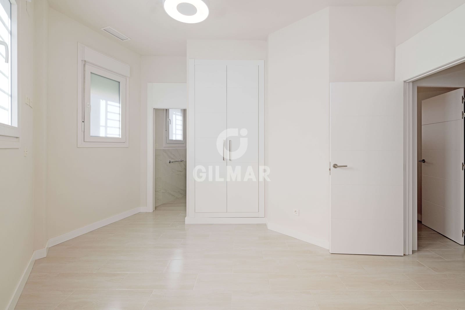 3 slaapkamer Flat te koop in Malaga stad - € 283.000 (Ref: 9413003)