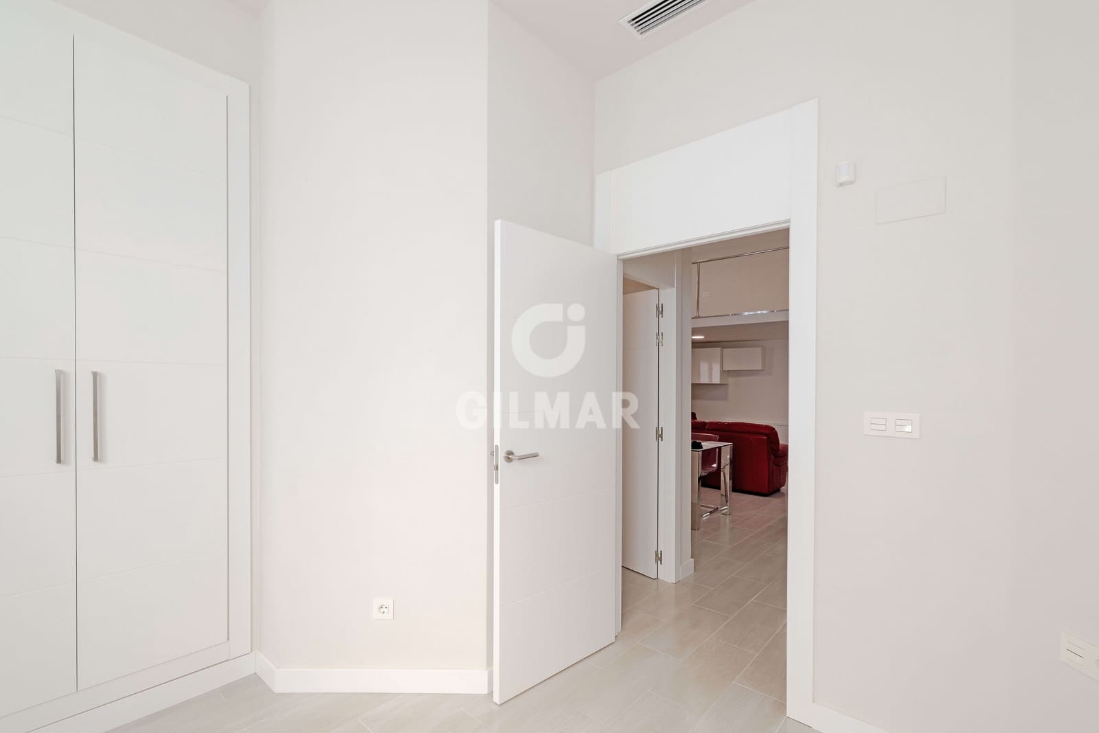 3 slaapkamer Flat te koop in Malaga stad - € 283.000 (Ref: 9413003)