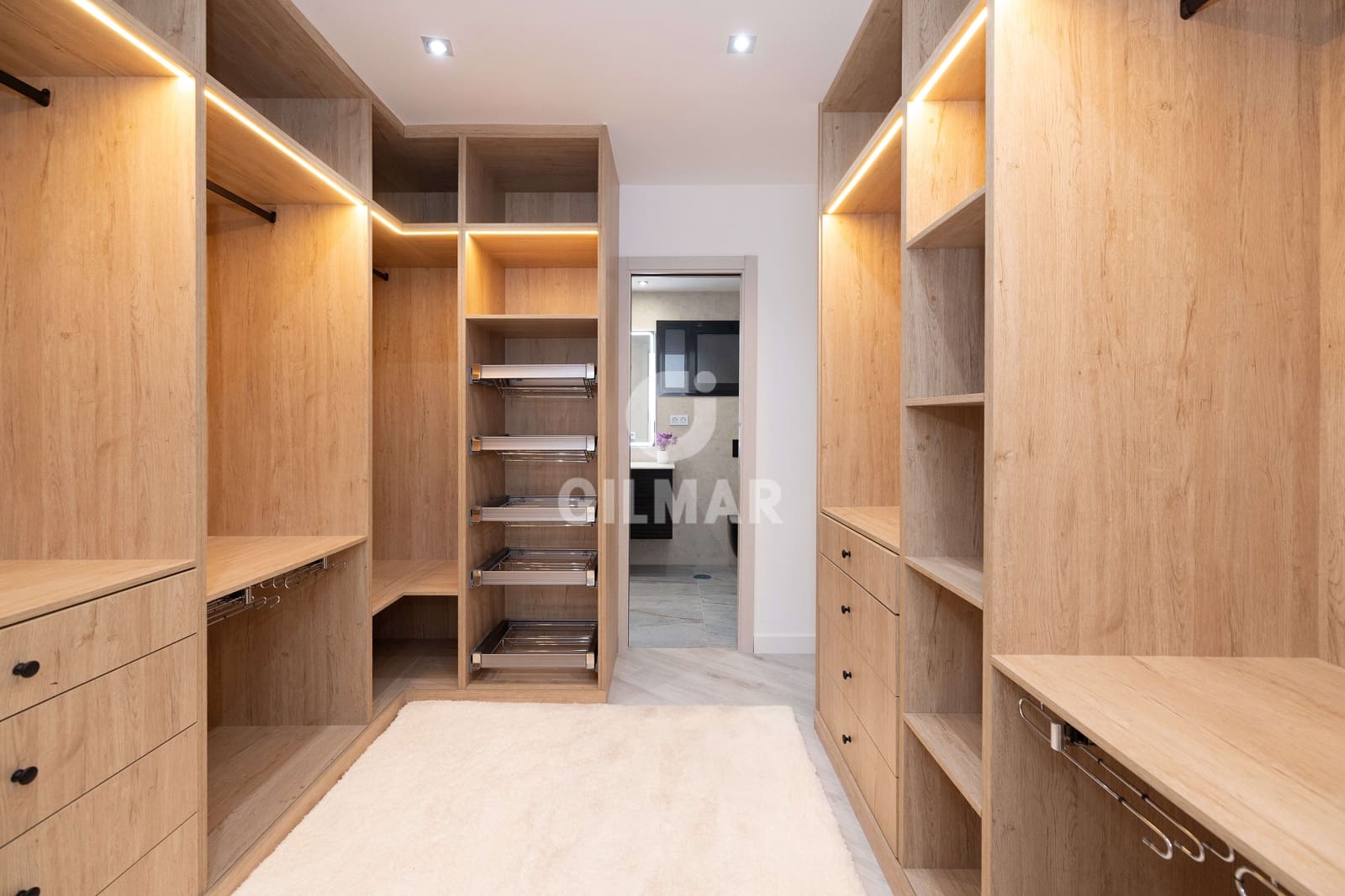 3 bedroom Flat for sale in Malaga city with garage - € 830,000 (Ref: 9413004)