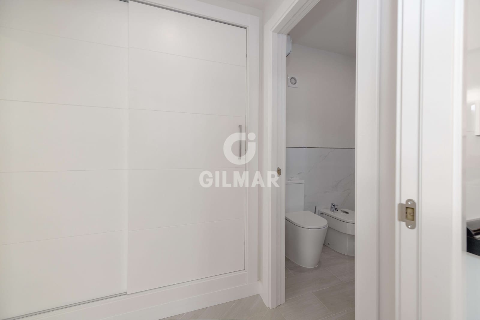 1 slaapkamer Flat te koop in Malaga stad - € 240.000 (Ref: 9413005)