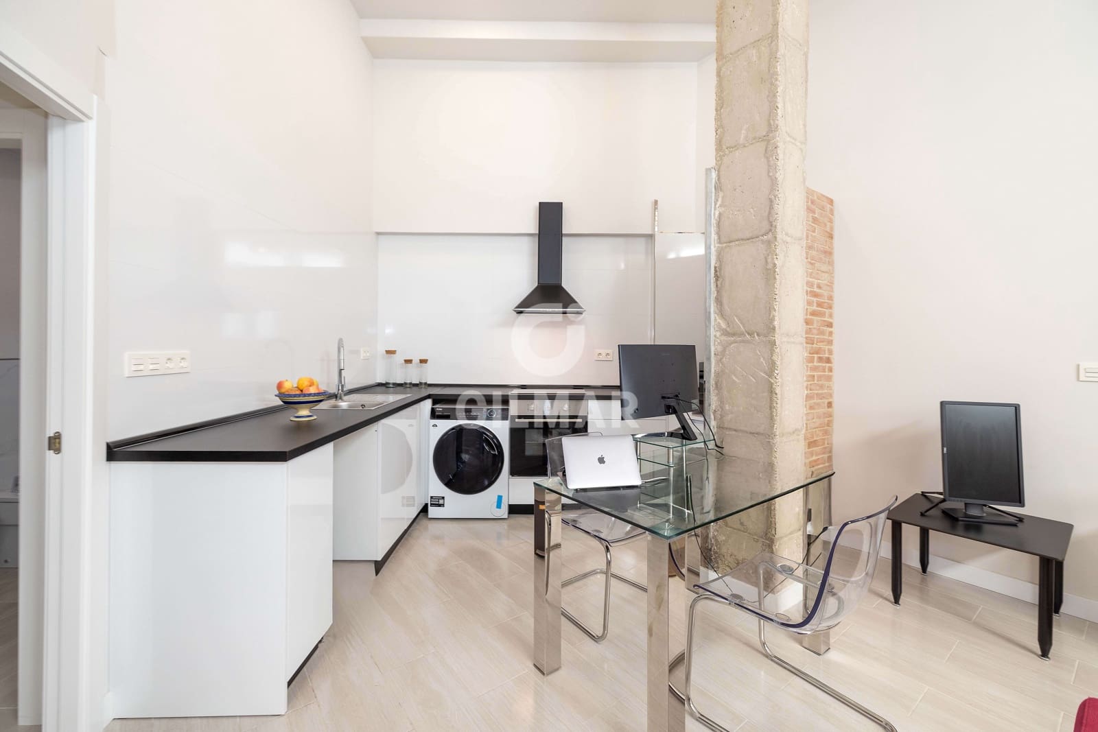 1 slaapkamer Flat te koop in Malaga stad - € 240.000 (Ref: 9413005)