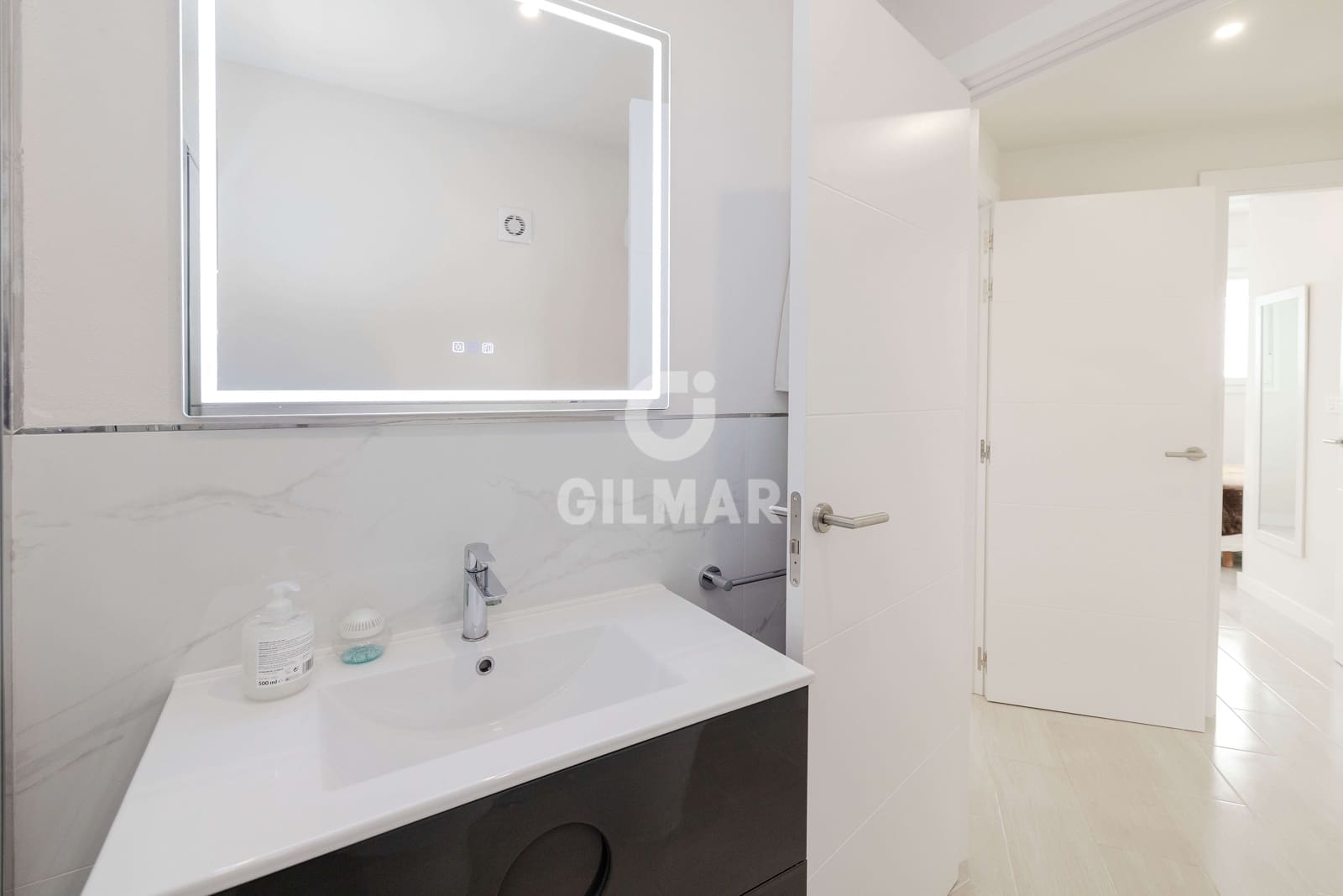 1 slaapkamer Flat te koop in Malaga stad - € 240.000 (Ref: 9413005)