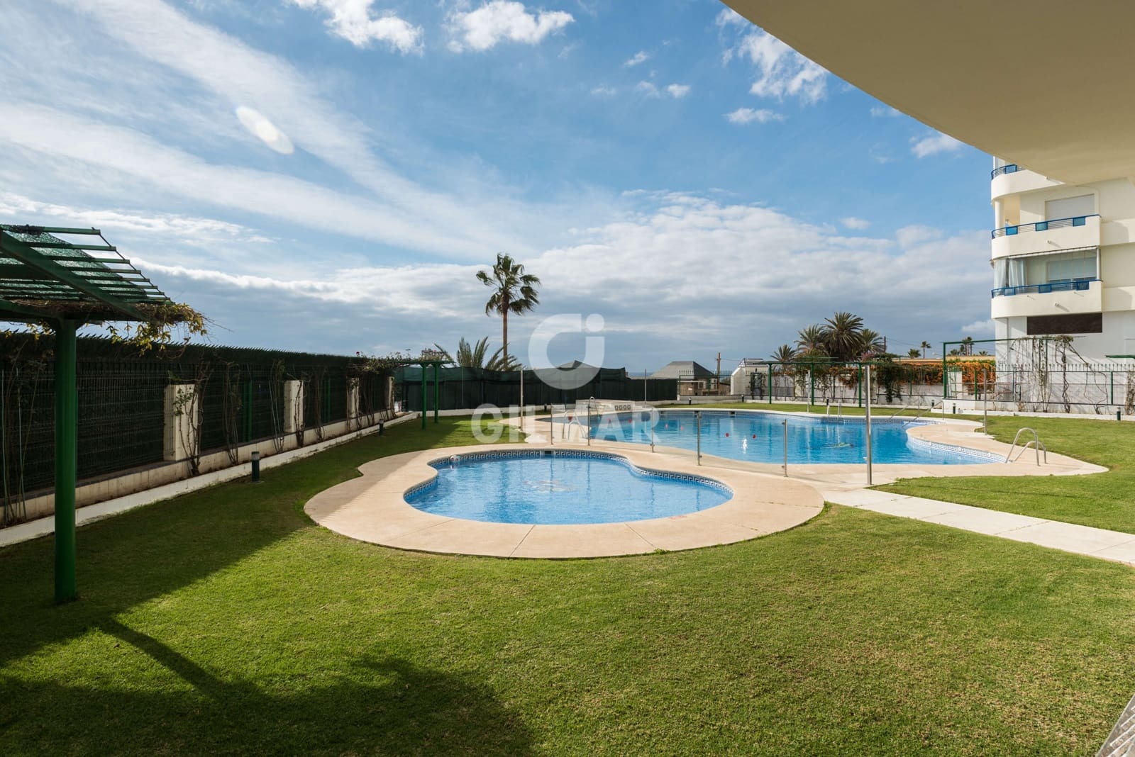3 quarto Apartamento para venda em Marbella com piscina - 550 000 € (Ref: 9413227)