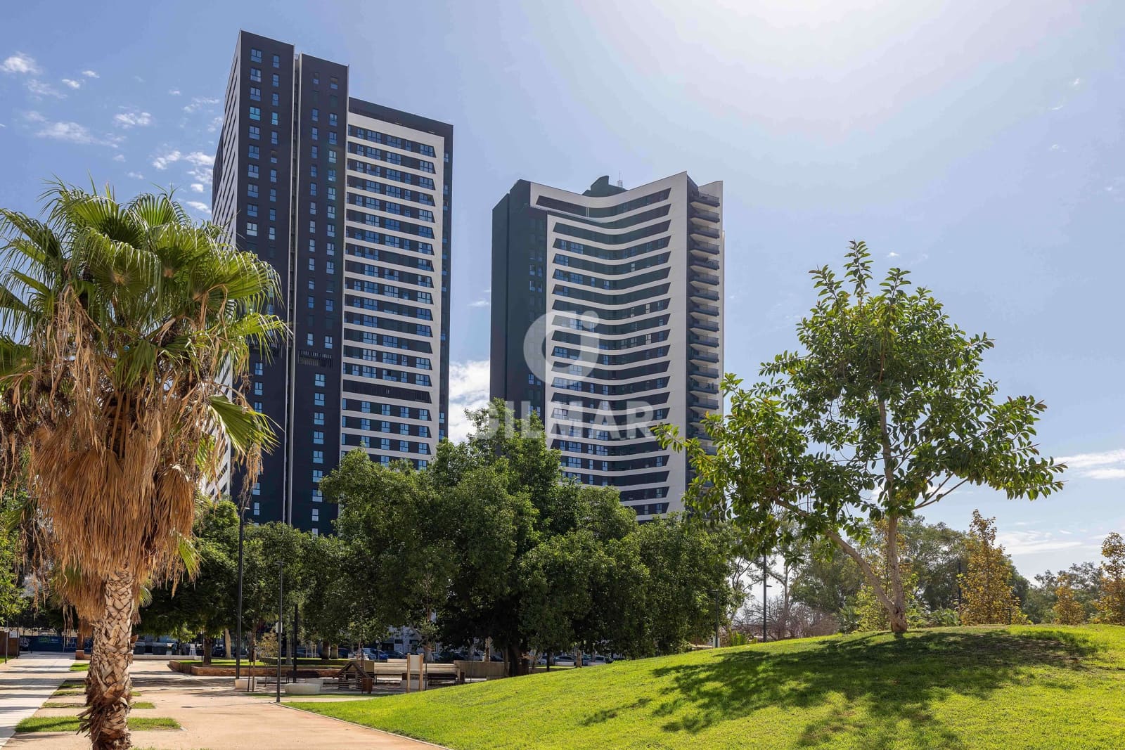 2 sypialnia Mieszkanie na sprzedaż w Miasto Malaga z basenem garażem - 449 000 € (Ref: 9414820)