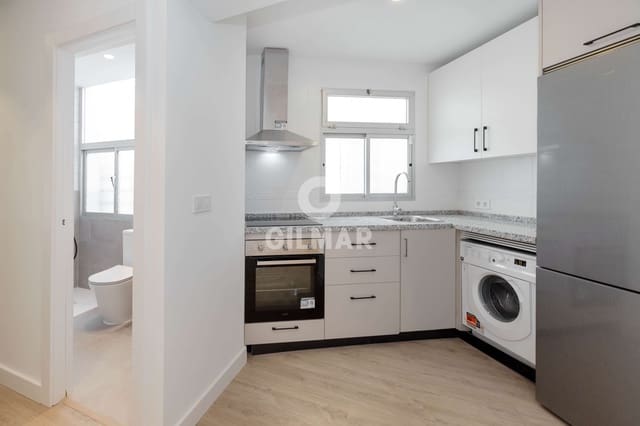 3 slaapkamer Flat te koop in Parque Victoria Eugenia, Málaga stad - € 290.000 (Ref: 9414823)