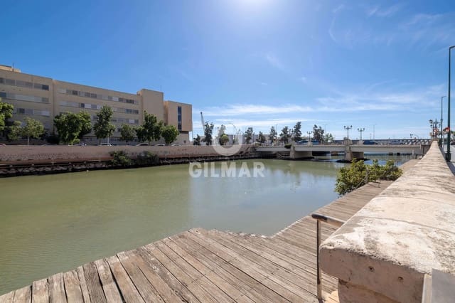1 soveværelse Lejlighed til salg i Perchel Sur, Málaga by med garage - € 320.000 (Ref: 9414825)