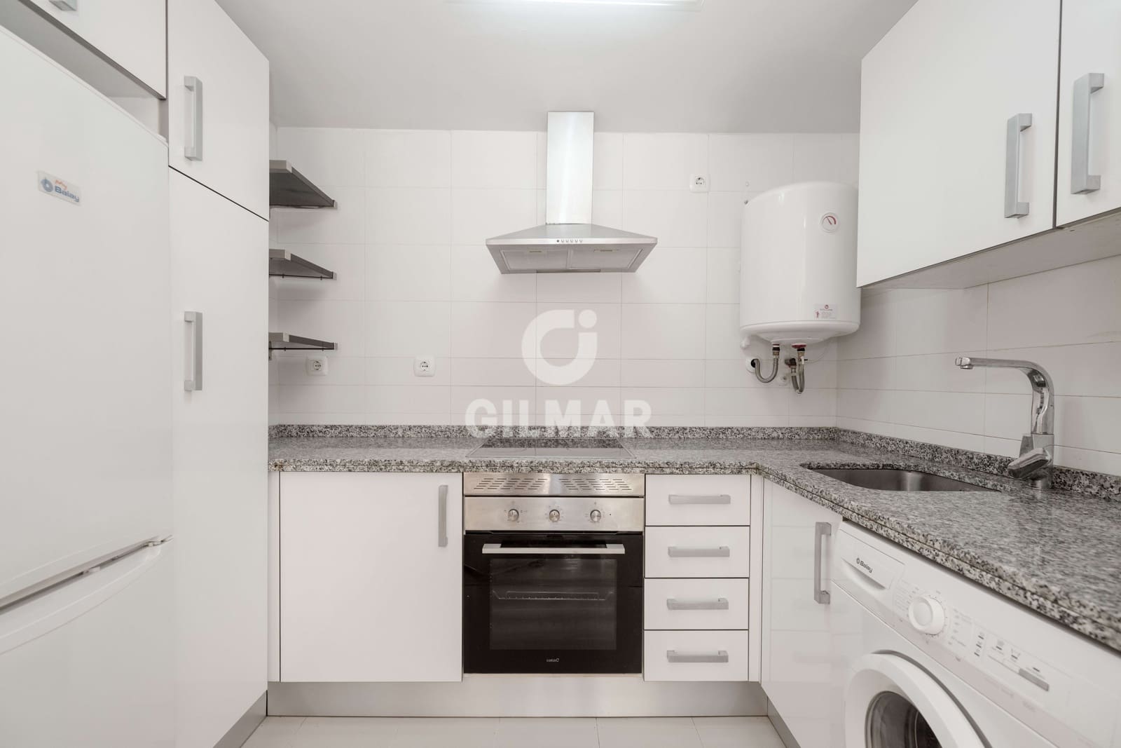 1 soveværelse Lejlighed til salg i Malaga by med garage - € 320.000 (Ref: 9414825)