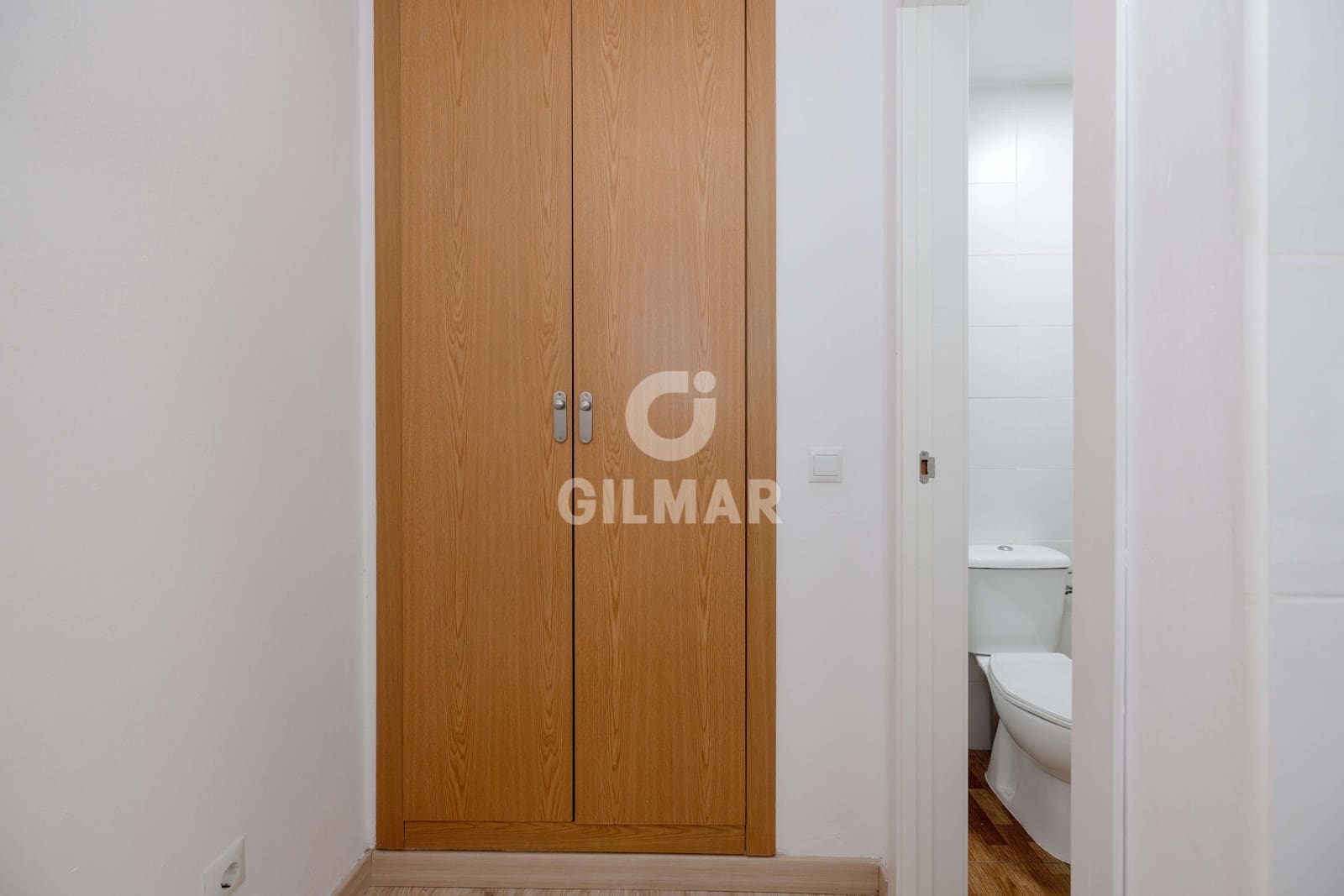 1 sovrum Studio till salu i Malaga stad med garage - 190 000 € (Ref: 9414826)