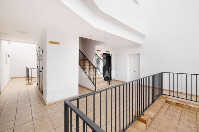 1 bedroom Studio for sale in La Trinidad, Málaga city with garage - € 190,000 (Ref: 9414826)