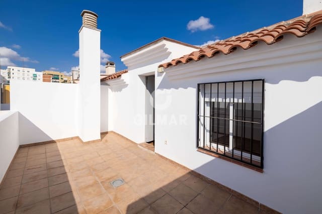 2 slaapkamer Penthouse te koop in Victoria Eugenia, Málaga stad met garage - € 380.000 (Ref: 9414828)