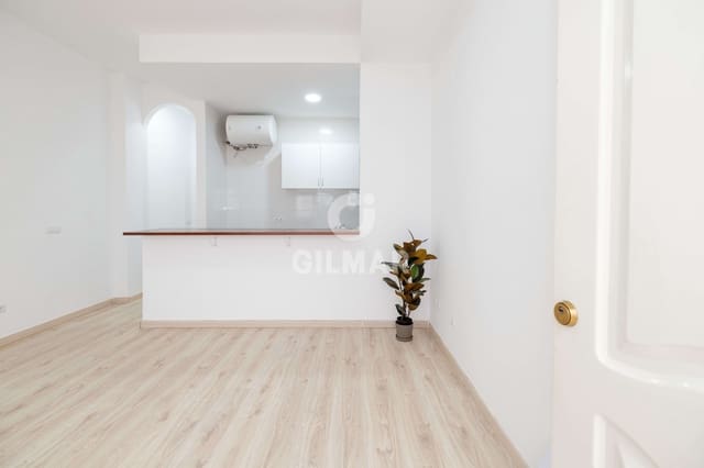 1 slaapkamer Flat te koop in Arroyo de los Angeles, Málaga stad met garage - € 205.000 (Ref: 9414830)