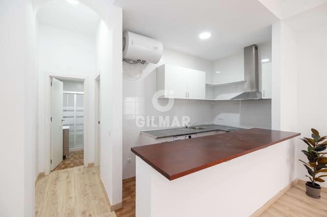 1 slaapkamer Flat te koop in Arroyo de los Angeles, Málaga stad met garage - € 205.000 (Ref: 9414830)