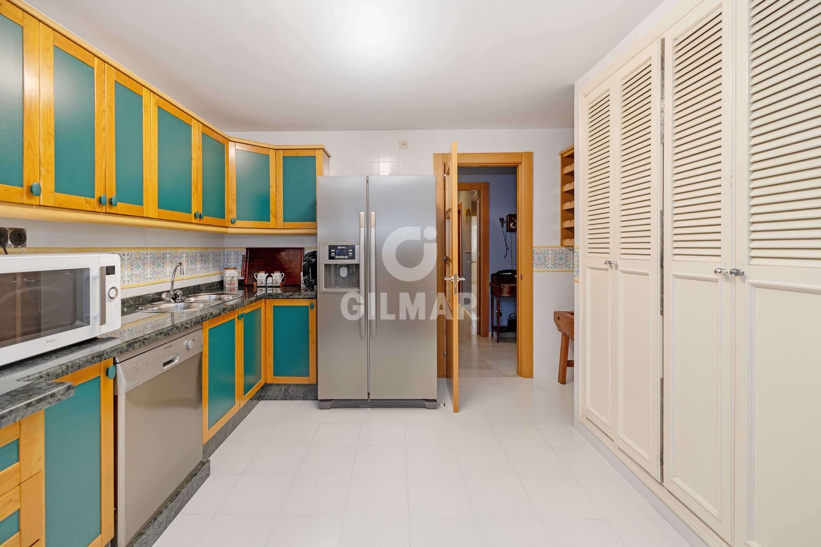 4 soveværelse Lejlighed til salg i Malaga by med garage - € 695.000 (Ref: 9414831)