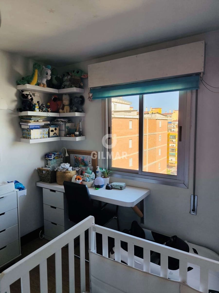 3 sovrum Lägenhet till salu i Malaga stad - 280 000 € (Ref: 9414832)