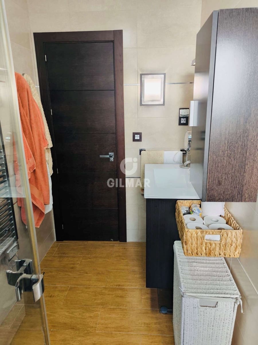 3 sovrum Lägenhet till salu i Malaga stad - 280 000 € (Ref: 9414832)