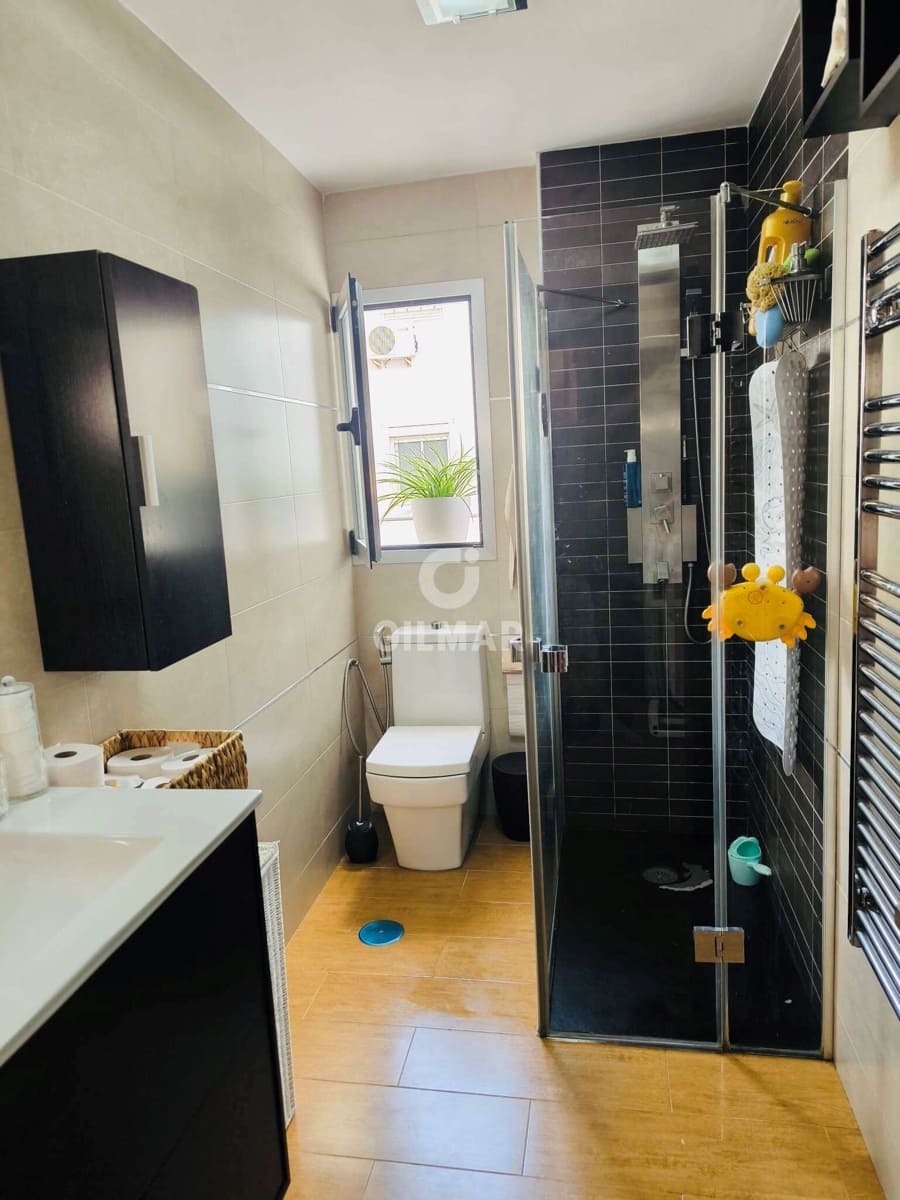 3 sovrum Lägenhet till salu i Malaga stad - 280 000 € (Ref: 9414832)