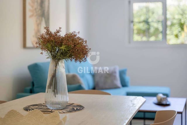 Piso de 2 habitaciones en Los Cristianos, Arona en venta con piscina - 289.000 € (Ref: 9415058)