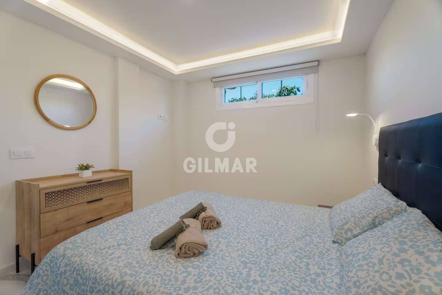 Piso de 2 habitaciones en Los Cristianos en venta con piscina - 289.000 € (Ref: 9415058)