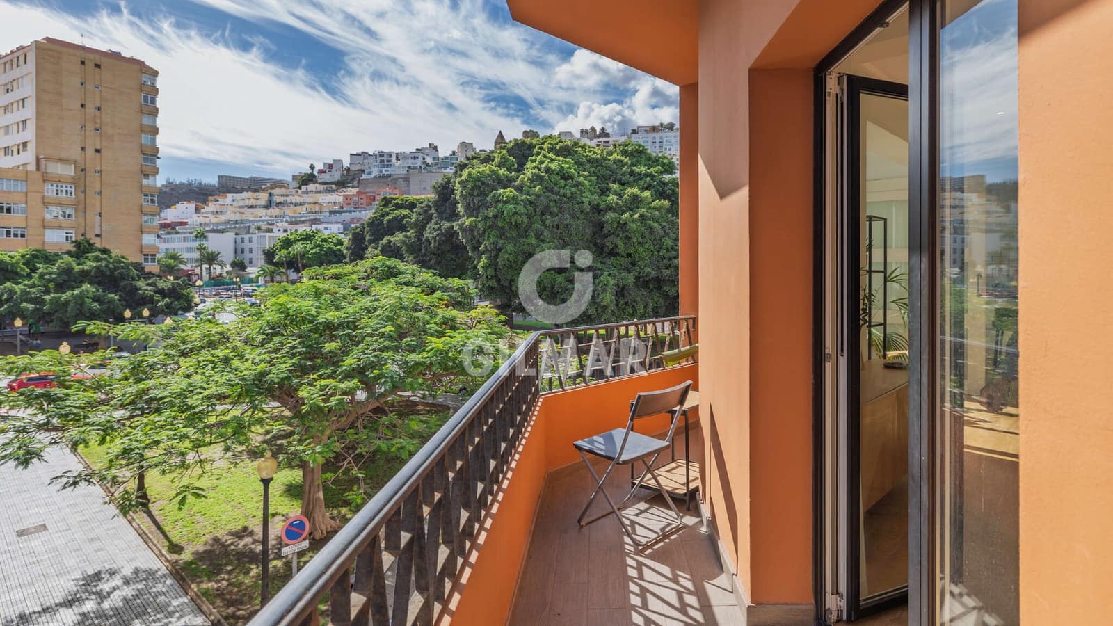 2 soverom Leilighet til salgs i Las Palmas de Gran Canaria - € 435 000 (Ref: 9417621)