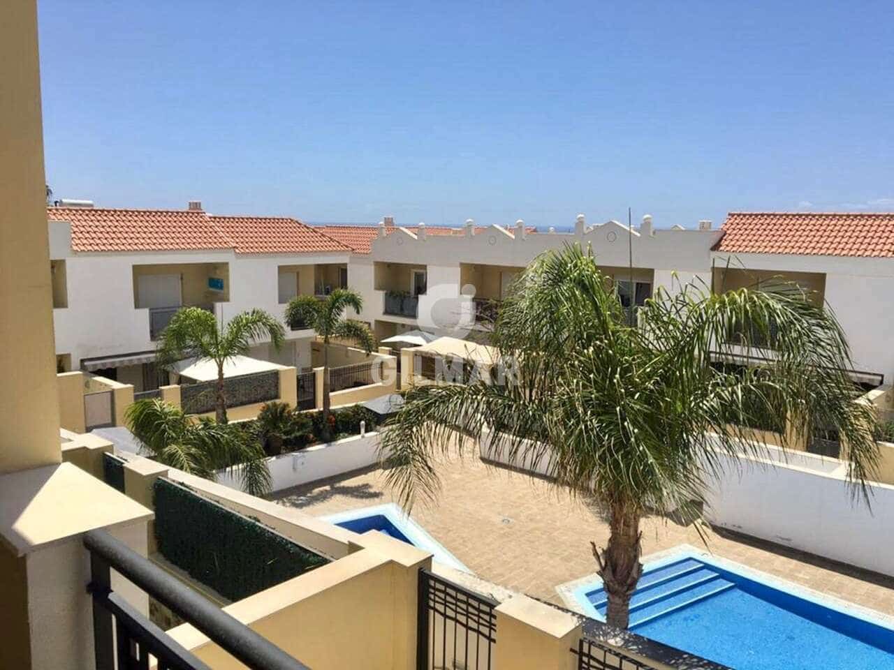 4 camera da letto Villetta a Schiera in vendita in Costa Adeje con piscina garage - 665.000 € (Rif: 9421674)