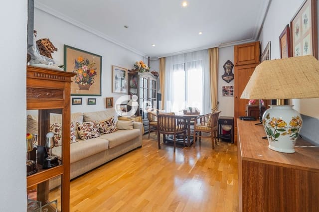 4 bedroom Penthouse for sale in Gaztambide, Madrid city - € 1,795,000 (Ref: 9421677)